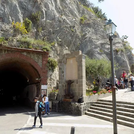 20 * Monterosso al Mare