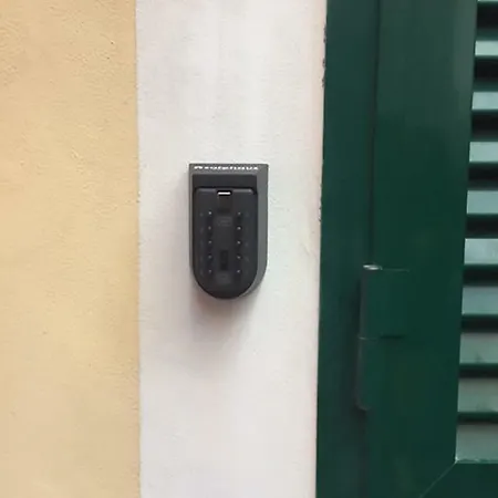 Apartment 20